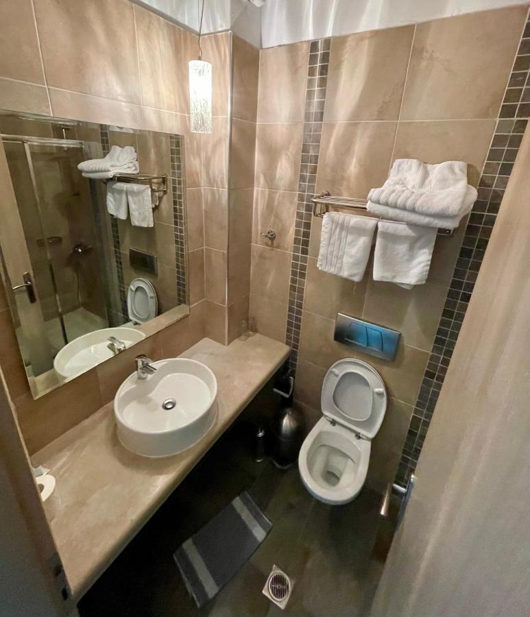 Hotel Afrodite 네오이포로이 외부 사진
