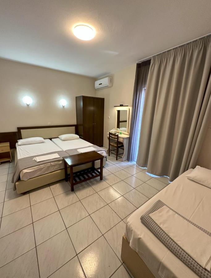 Hotel Afrodite 네오이포로이 외부 사진