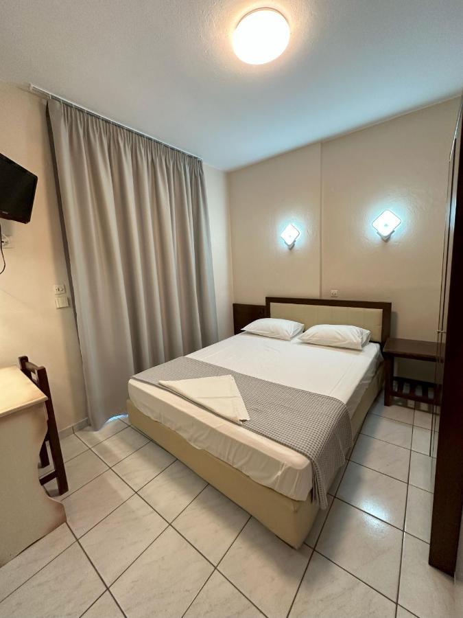 Hotel Afrodite 네오이포로이 외부 사진