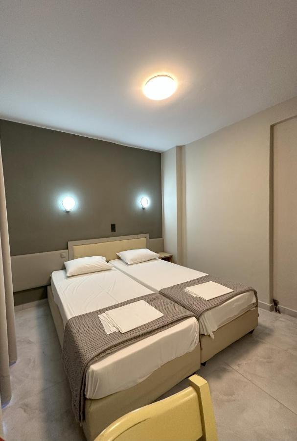 Hotel Afrodite 네오이포로이 외부 사진