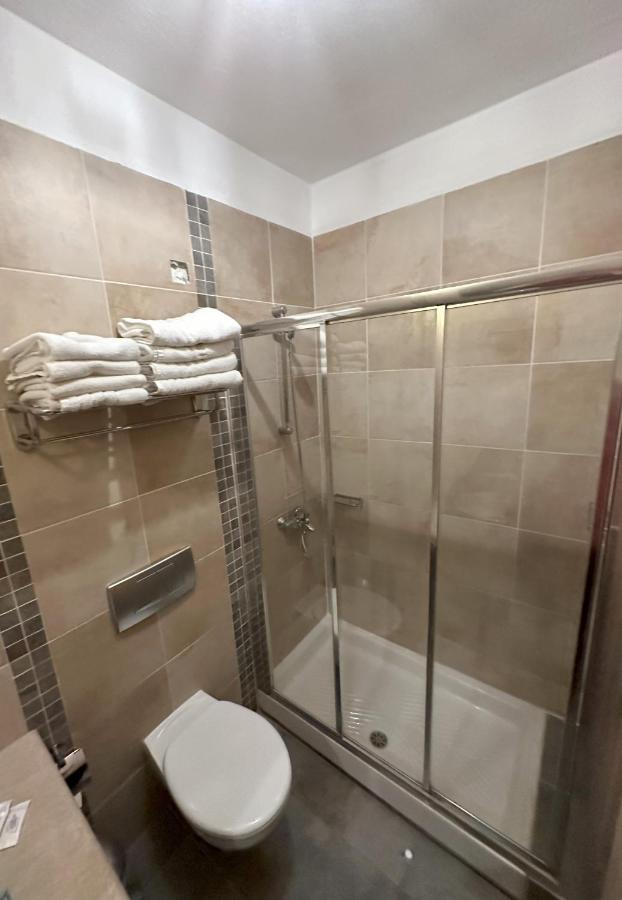 Hotel Afrodite 네오이포로이 외부 사진