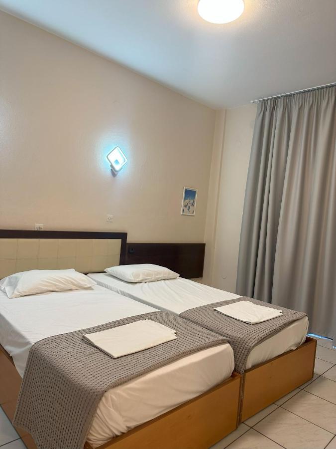 Hotel Afrodite 네오이포로이 외부 사진